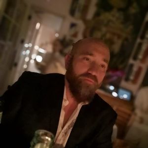 Meet your Posher, Robert